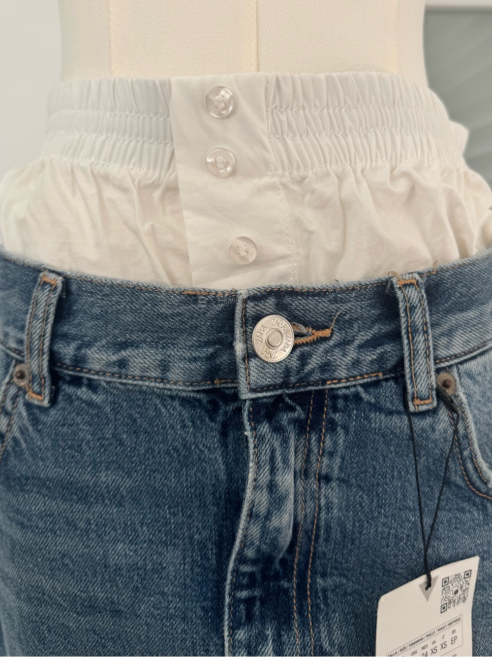 NWT🔖Zara Denim Maxi Skirt White Boxer Waistband Front Slit XS - Picture 4 of 11